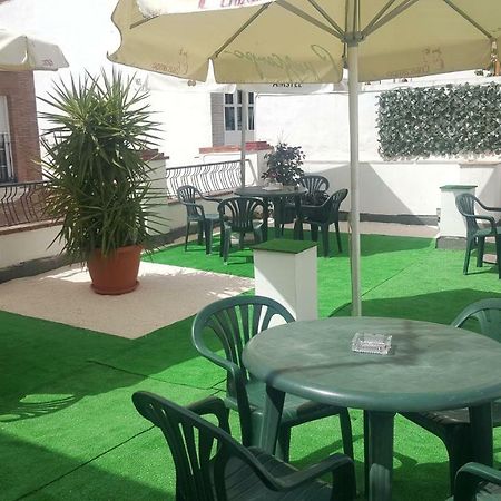 Pension Yna Holiday Málaga Buitenkant foto