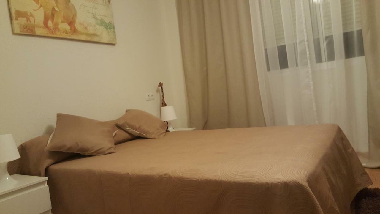 Pension Yna Holiday Málaga Buitenkant foto