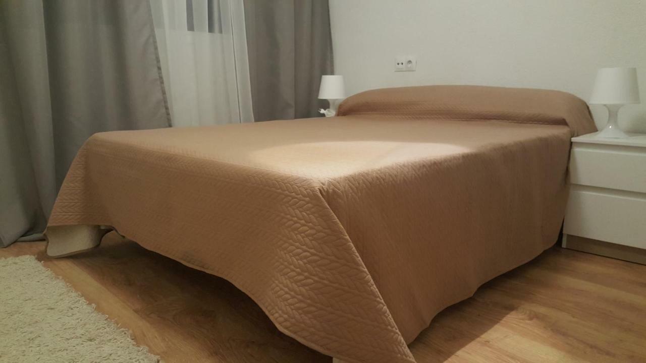Pension Yna Holiday Málaga Buitenkant foto