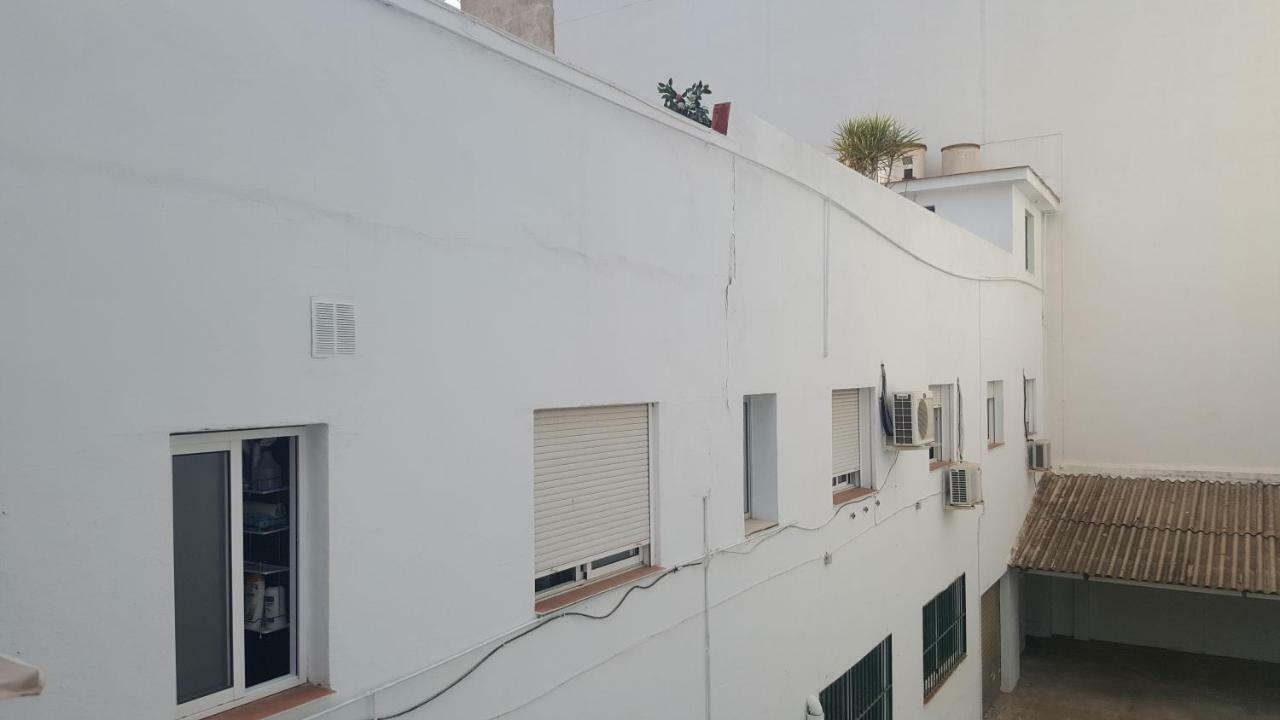 Pension Yna Holiday Málaga Buitenkant foto