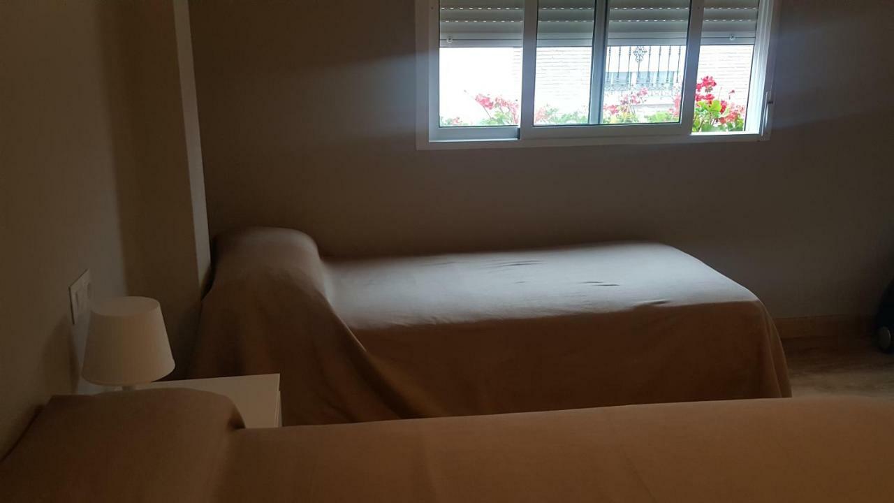 Pension Yna Holiday Málaga Buitenkant foto