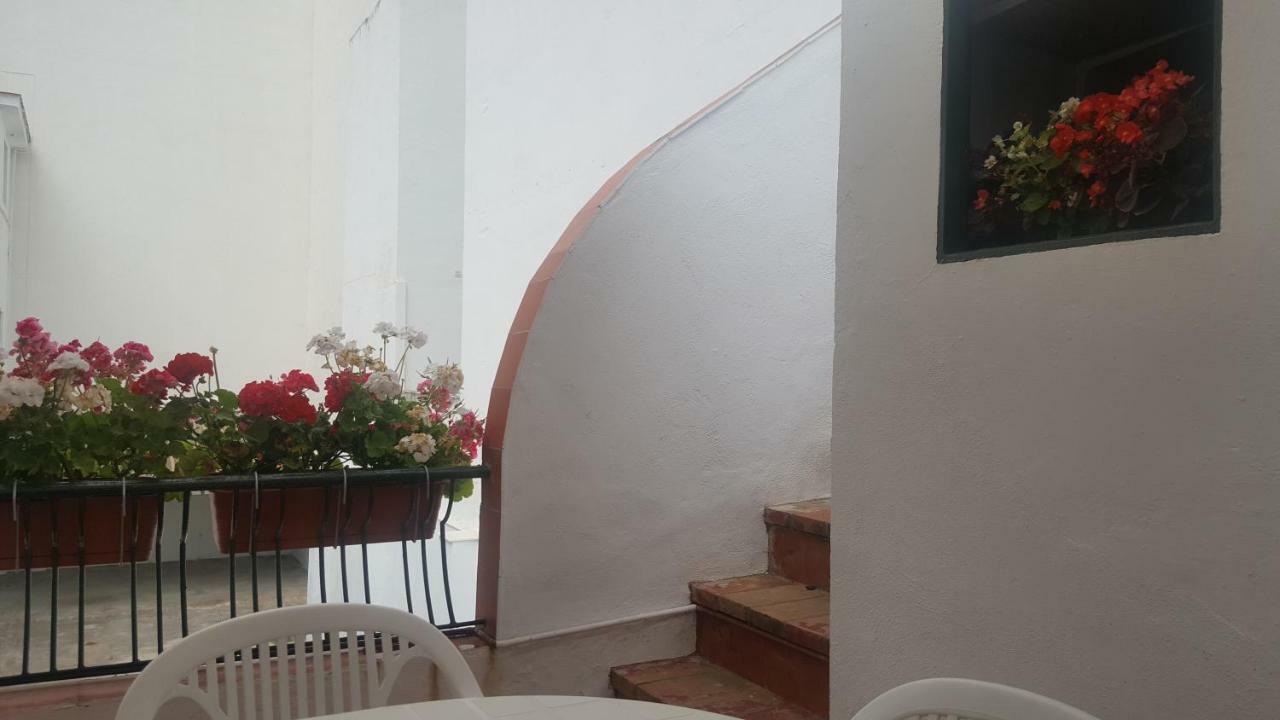 Pension Yna Holiday Málaga Buitenkant foto